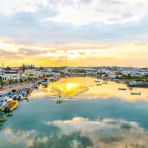 apartamento-flor-de-sal-tavira.hotelaalgarve.com/